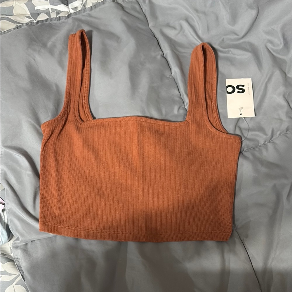 SO juniors tank crop top